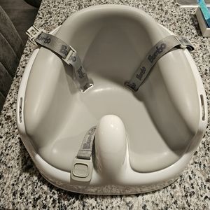 Bamboo Chair for Infants with Tray Attachment Possibility (Tray Not Included)